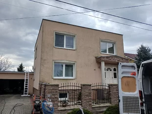Čistenie fasády Leopoldov