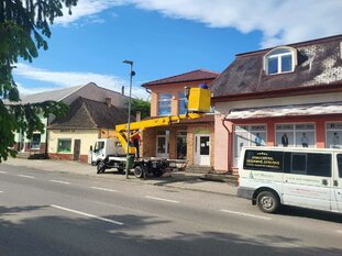 Čistenie šindlu s fasádou Bošany