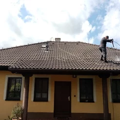 čistenie strechy