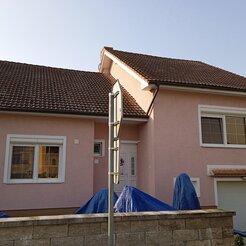 čistenie strechy domu v Topoľčanoch