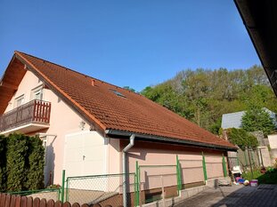 Čistenie strechy Malíče