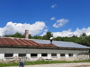 Striekanie strechy Agroma Chvojnica