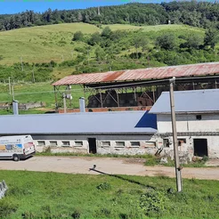 Striekanie strechy Agroma Chvojnica